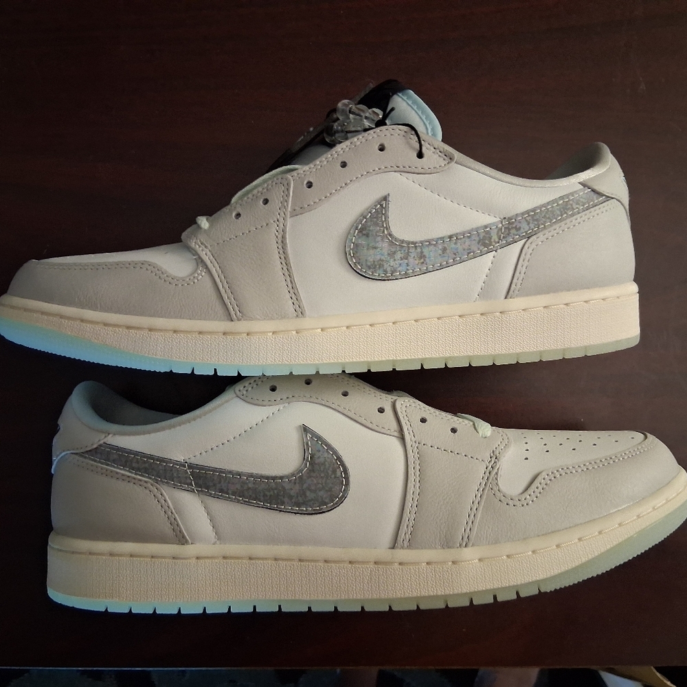 New Jordan 1 Retro Low OG Size 13 Year Of The Snake 2025 HF3144-100 New Year - Picture 2 of 11